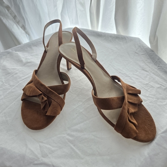 Pretty Ruffle Sandals EUC - Picture 2 of 8